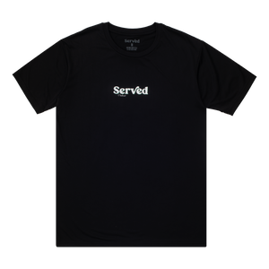 SERVED ESSENTIAL | BLACK PERFORMANCE TEE